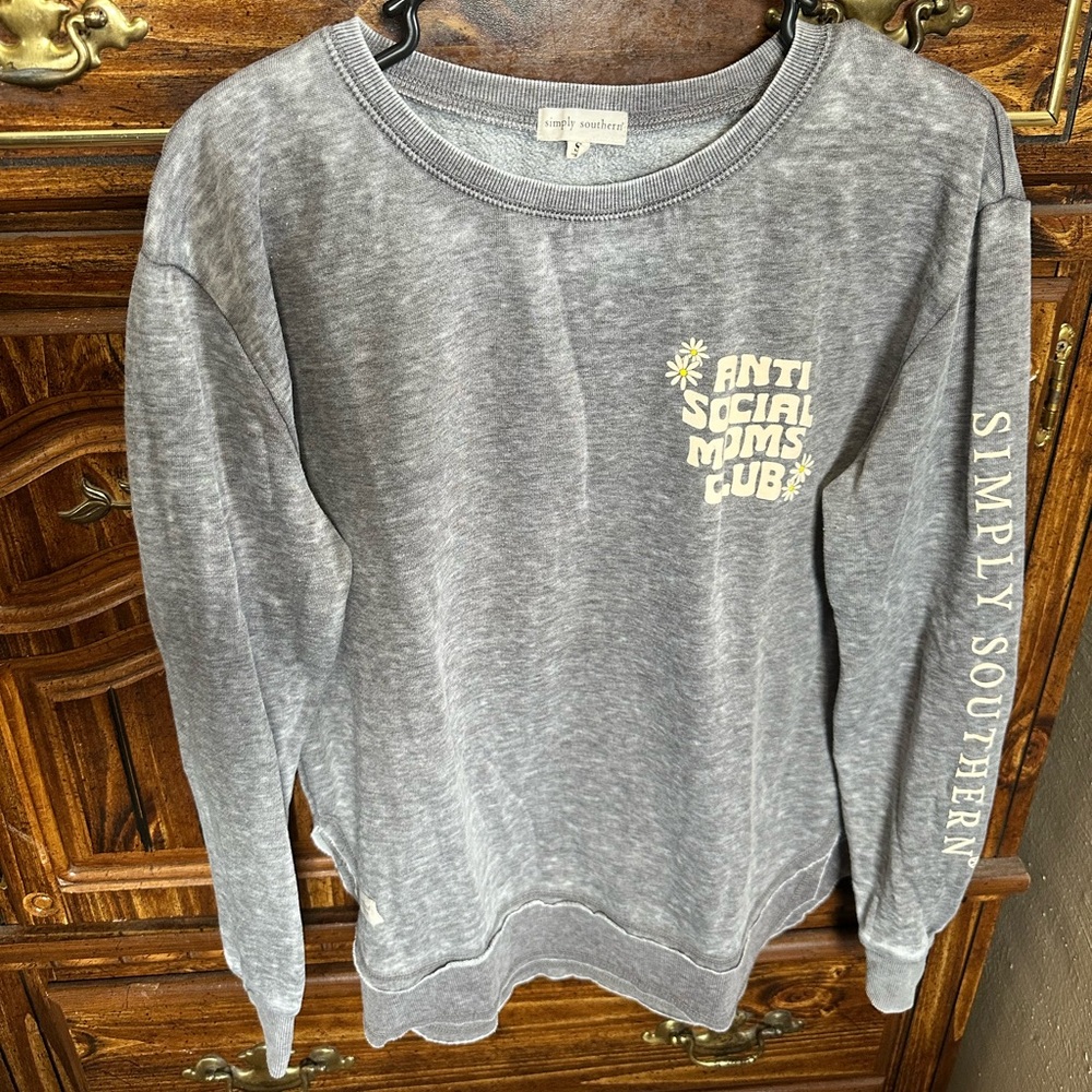 Women’s Simply Southern crewneck